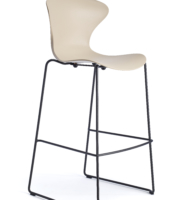 Heir sledge stool black_sand (2)